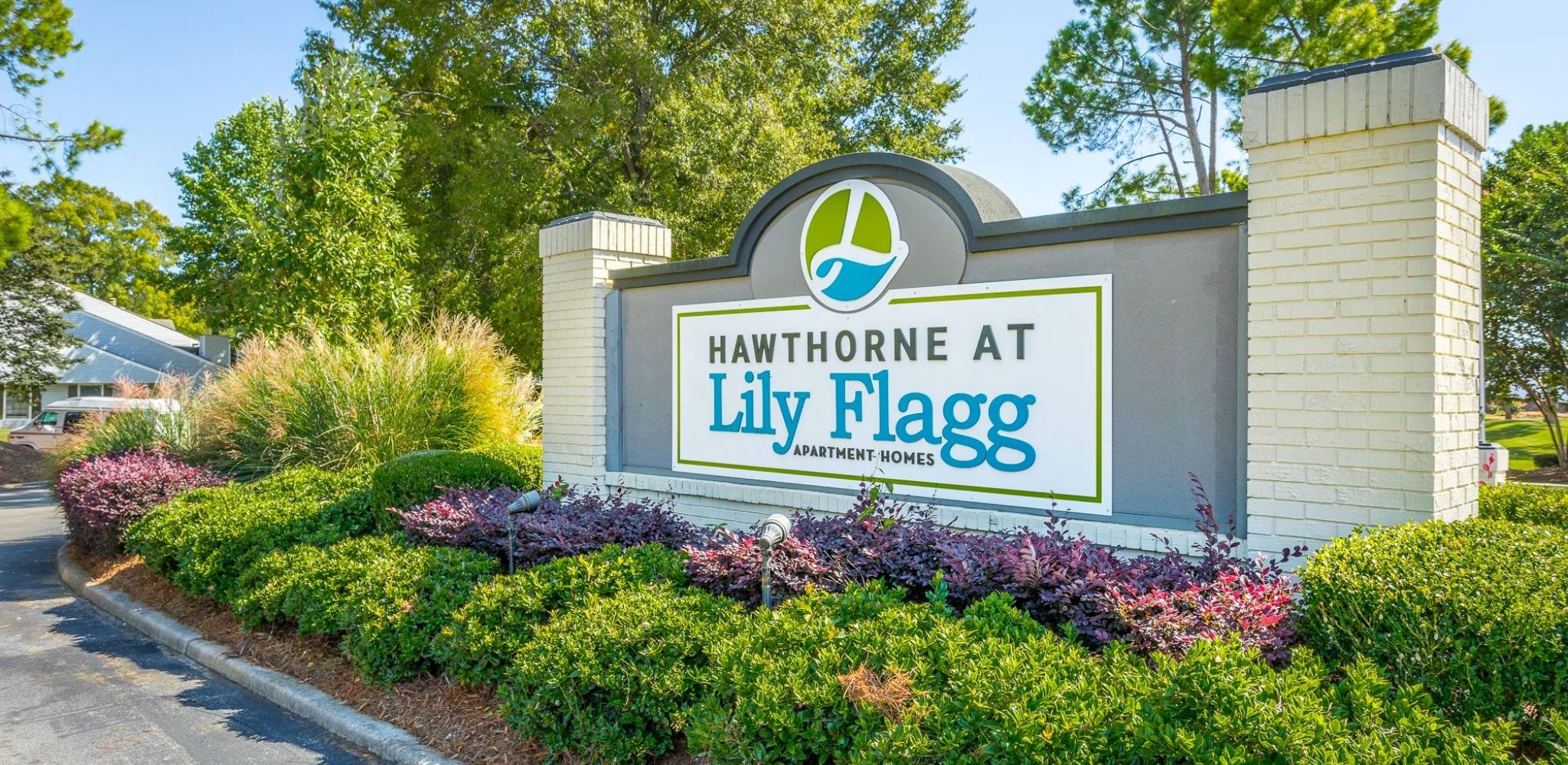 Hawthorne at Lily Flagg apartment community exterior